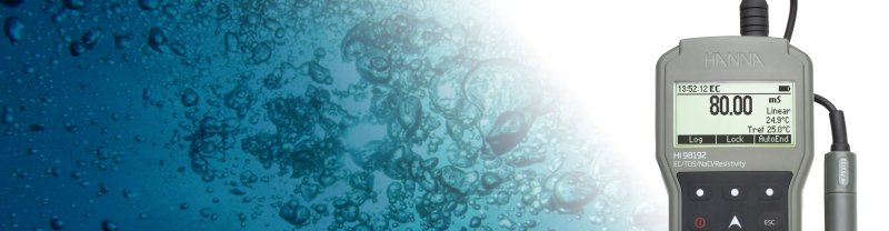 Medición de conductividad en muestra de agua purificada
